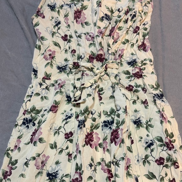 All that Jazz Floral Sleeveless Dress - Cream and Purple - Picture 5 of 5